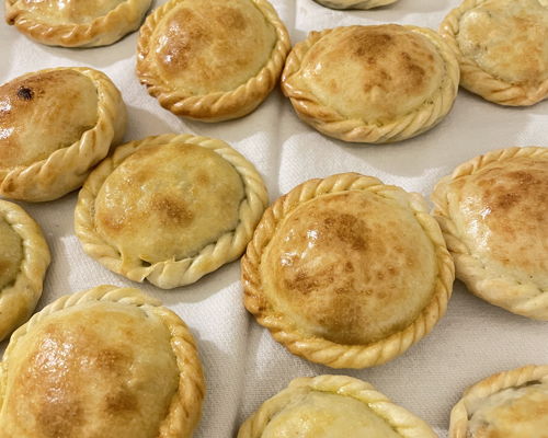Food experiences Cagliari: A Sardinian Lunch: Authentic Flavors and Tradition