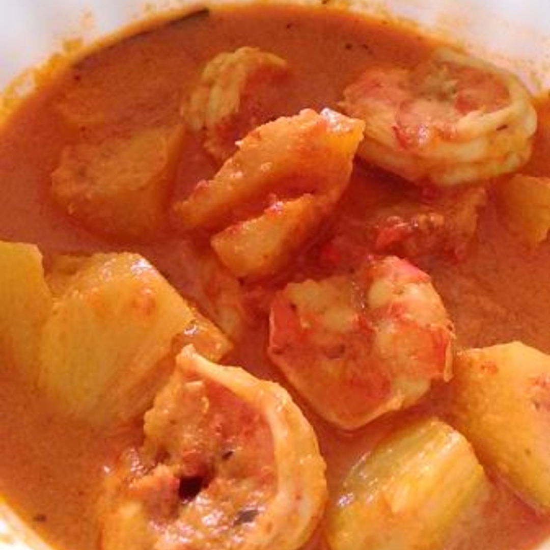 Thanks Grace ,here sharing "Curry Prawn with Pineapple", it taste real good ! Everyone at home love it ! Have a wonderful Day there