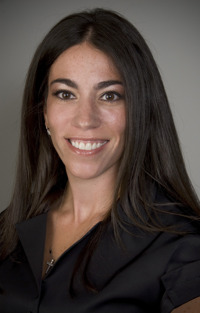 Jennifer Connelly: People want video and they want interaction instead of reading a six-page article.