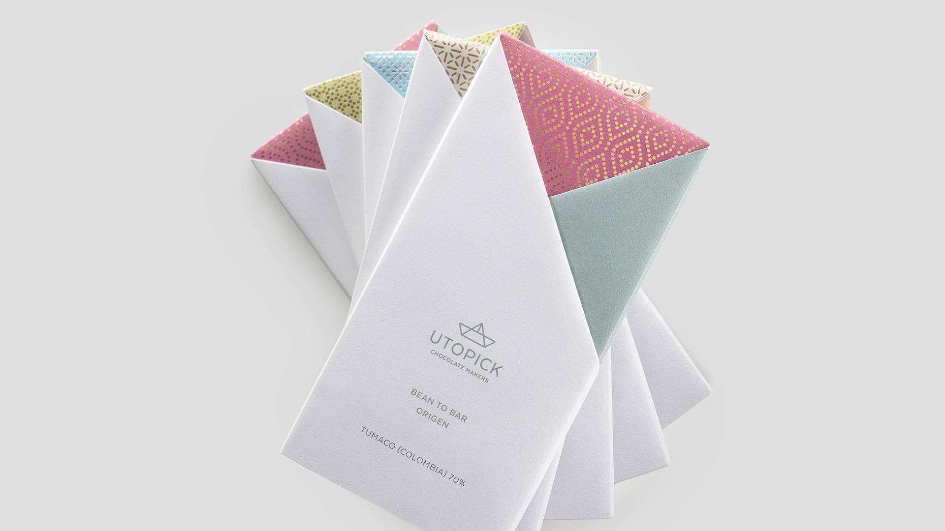 Featured image for A Lovely Chocolate Bar that’s Packaged with Origami