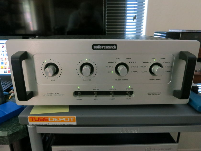 Audio Research Reference 2 Preamp