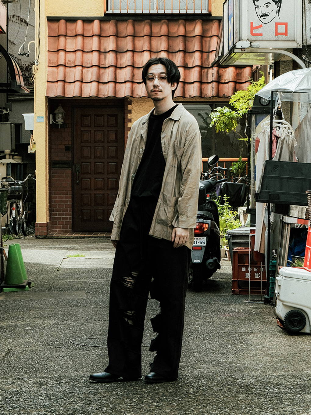YOSHIHIRO UNO