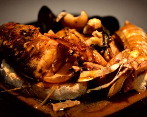 Food experiences Crespina: Tasting the Cacciucco in the Livorno style