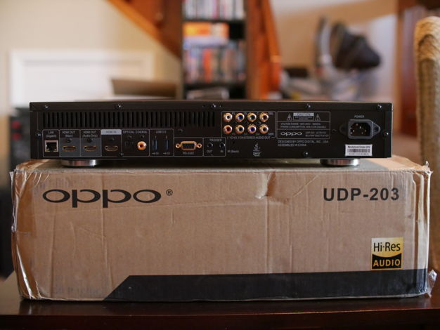 OPPO UDP- 203 4k blu-ray Player