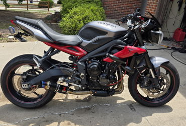 2015 TRIUMPH STREET TRIPLE R ABS motorcycle for rent near Colorado Springs, CO