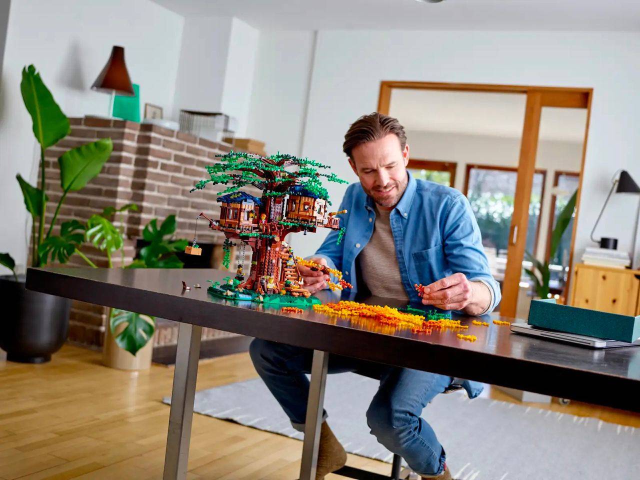 LEGO Ideas Tree House