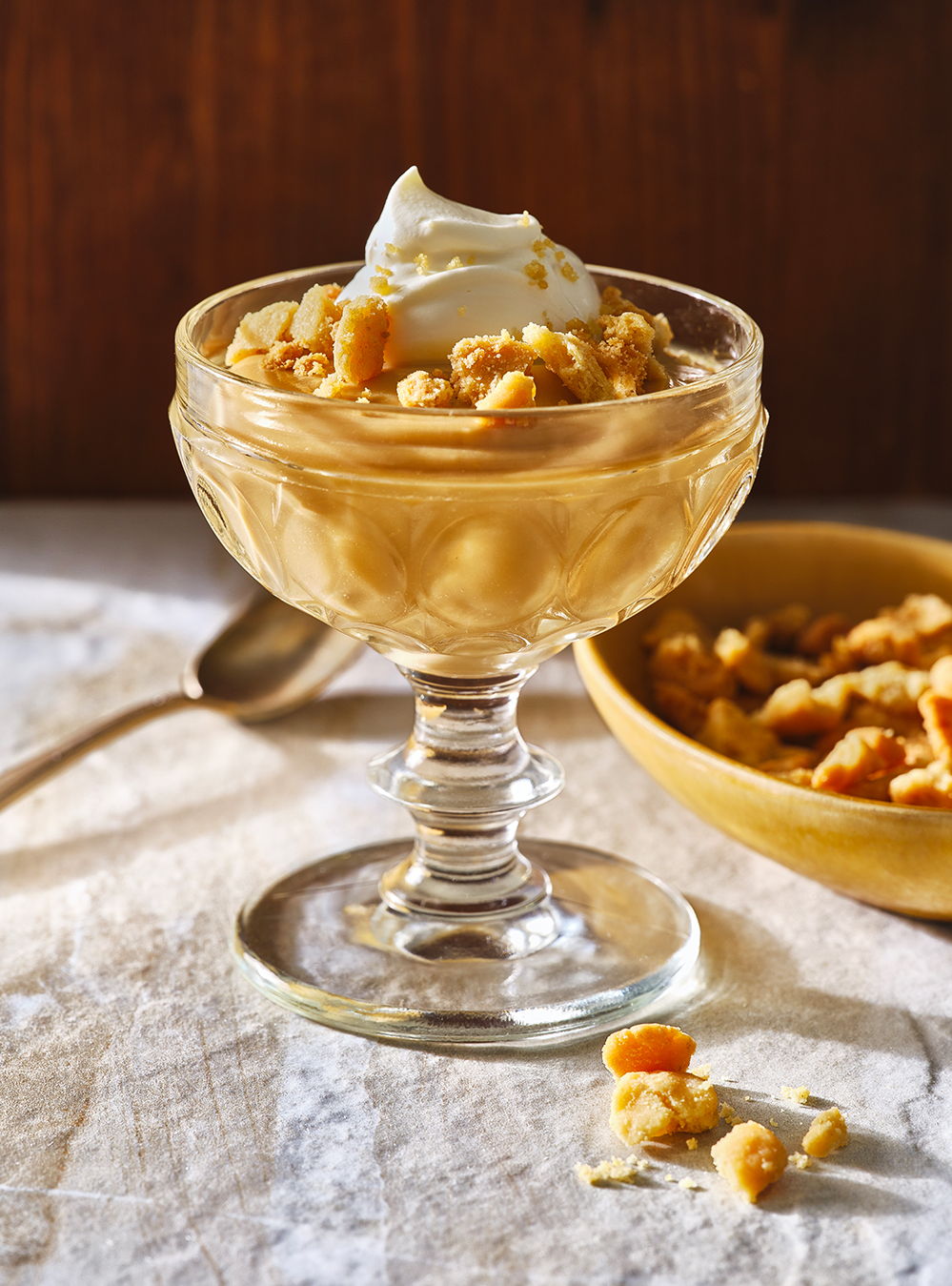 Maple Pudding, Crumble and Whipped Cream | RICARDO