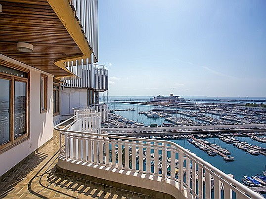  Balearen
- Penthouse zum Kauf mit traumhaftem Meerblick, Paseo Maritimo, Mallorca