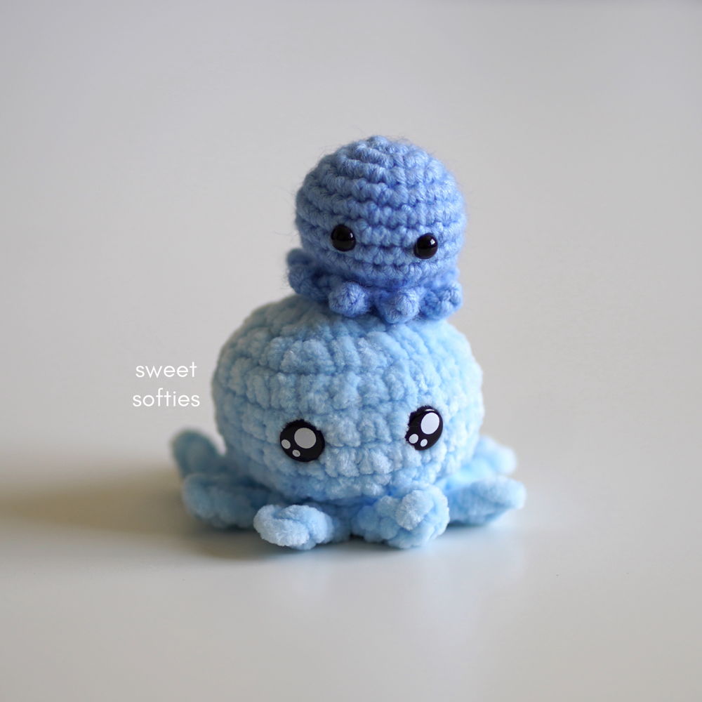 Kostenloses Amigurumi-Muster für Octopus Squish