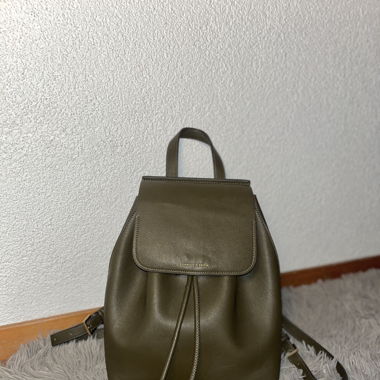 CHARLES&KEITH