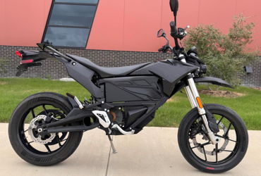 2019 ZERO FXS ZF6.5 motorcycle for rent near Sacramento, CA