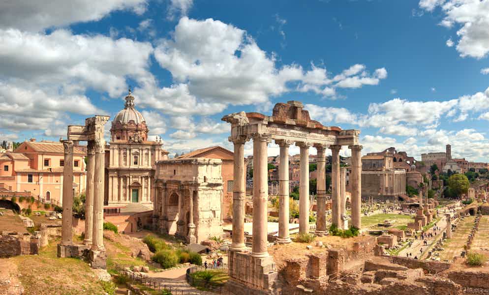 Skip-the-Line Forum, Colosseum & Palatine Hill Tour - photo 1