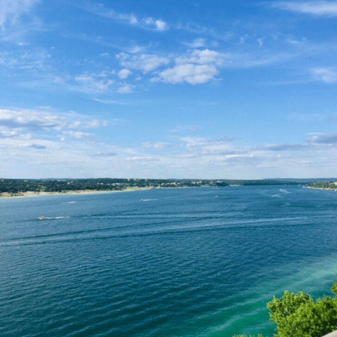 lake austin boat rentals bachelorette party