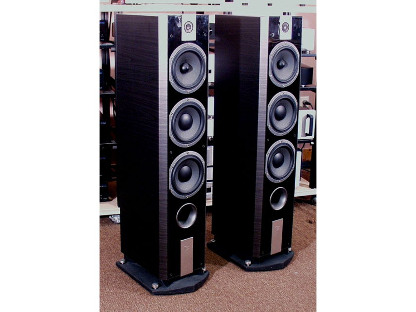 Focal Chorus 826 V Speakers with Full Warranty