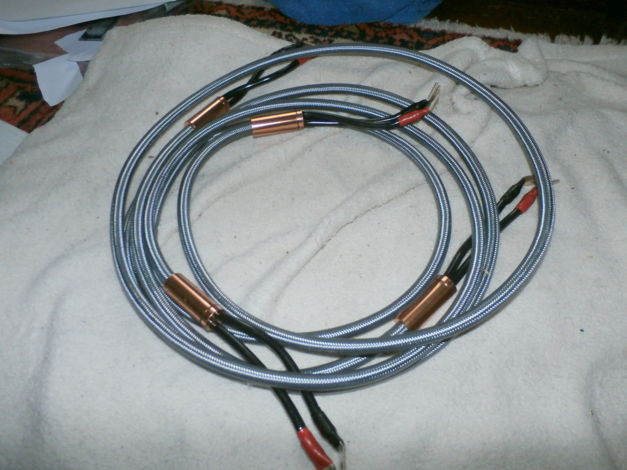 Argento organic speaker cables 8'/spades