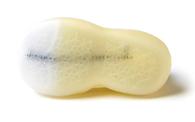 Non-slip sole of Soxxy baby shoes