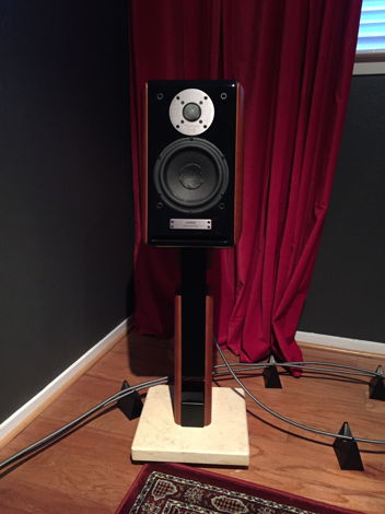 Usher Audio BE-718 DMD w/ stands and rare factory-autho...