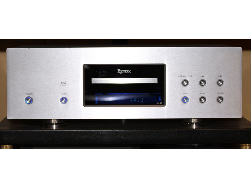 Esoteric SA-50 CD Player/DAC/Preamp