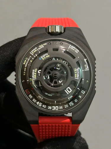 Urwerk UR-100V LIGHTSPEED LE