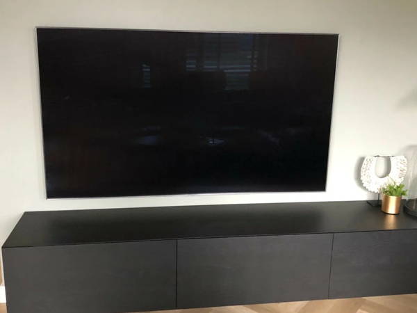 TV-meubels op maat, klantproject Houtenmeubelshop
