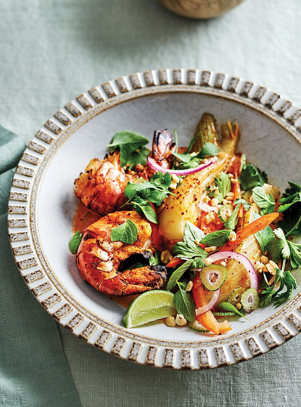 Braised Fennel in Red Curry with Grilled Shrimp | RICARDO