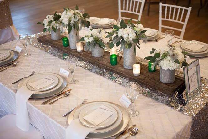 white bombay pintuck tablecloth