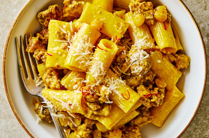 Pâtes aux saucisses italiennes et au safran