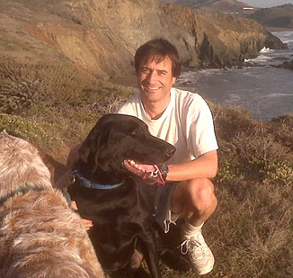 We handed off the camera and Shadow and I got photographed as part of the out-of-the-office conversations. This snapshot was taken by Hamburger about 5 miles from the Golden Gate Bridge. 