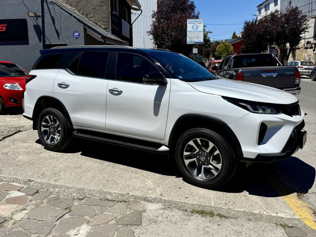 Toyota SW4 Diamond 2025