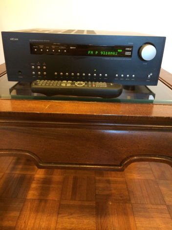 Arcam  DiVA AVR350 AVR300 Receiver