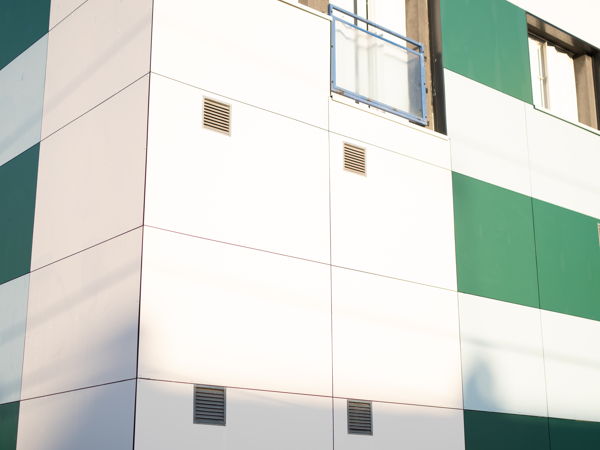 Réalisation ISOFARE - Équipe sur chantier