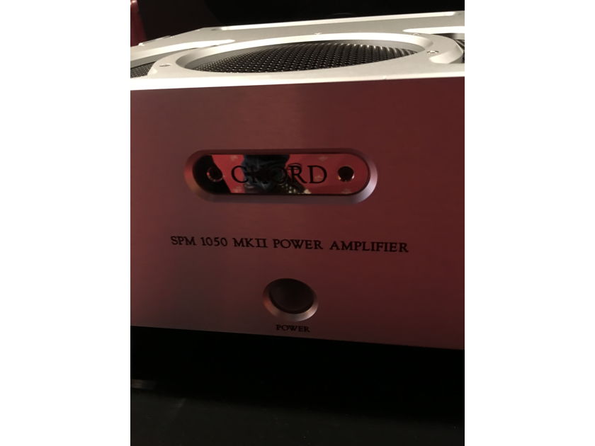 Chord Electronics Ltd. SPM-1050 Power Amp