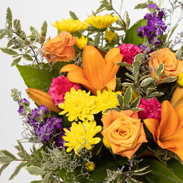 Bright And Bold Bouquet_flowers_delivery_interflora_nz
