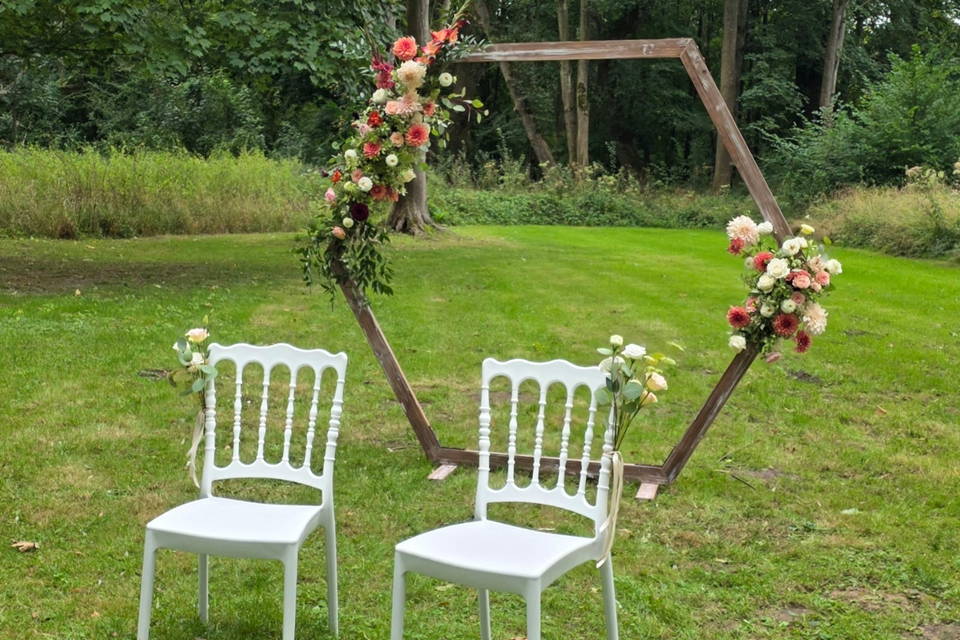 Couronne de tête en fleurs séchées
