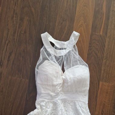 Weisses Kleid