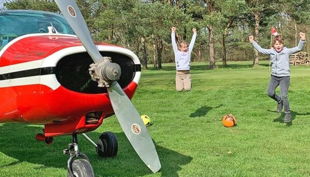 fussballgolf flugzeug