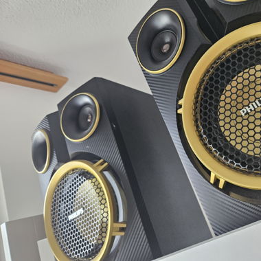 Grosse Stereoanlage / Radio