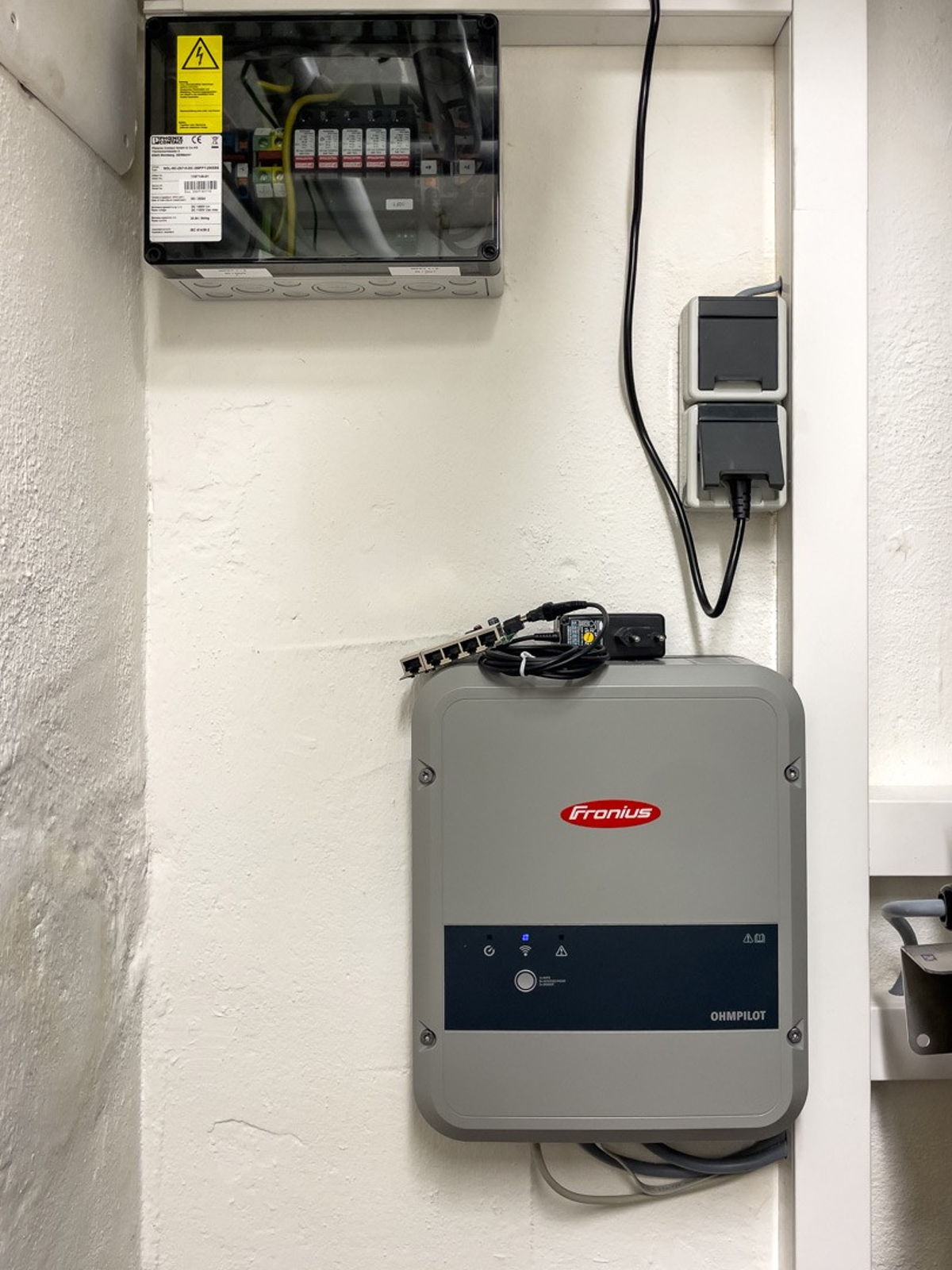 Foto Kundenreferenz EFH Technikraum Elektrotechnik