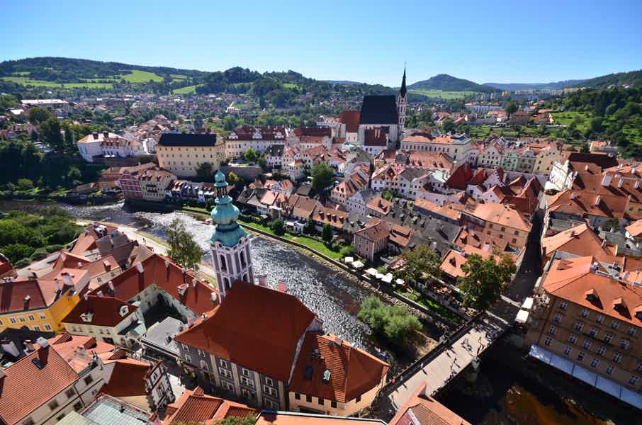 Prague to Vienna via Cesky Krumlov Private car with Private tour and lunch - photo 1