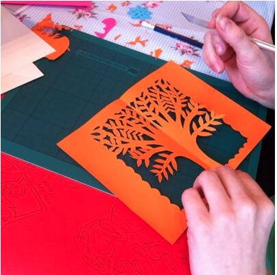 Learn the art of paper cutting 