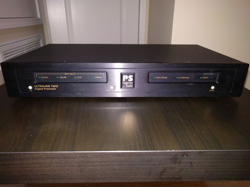 PS Audio UltraLink 2 (legendary UltraAnalog DAC)