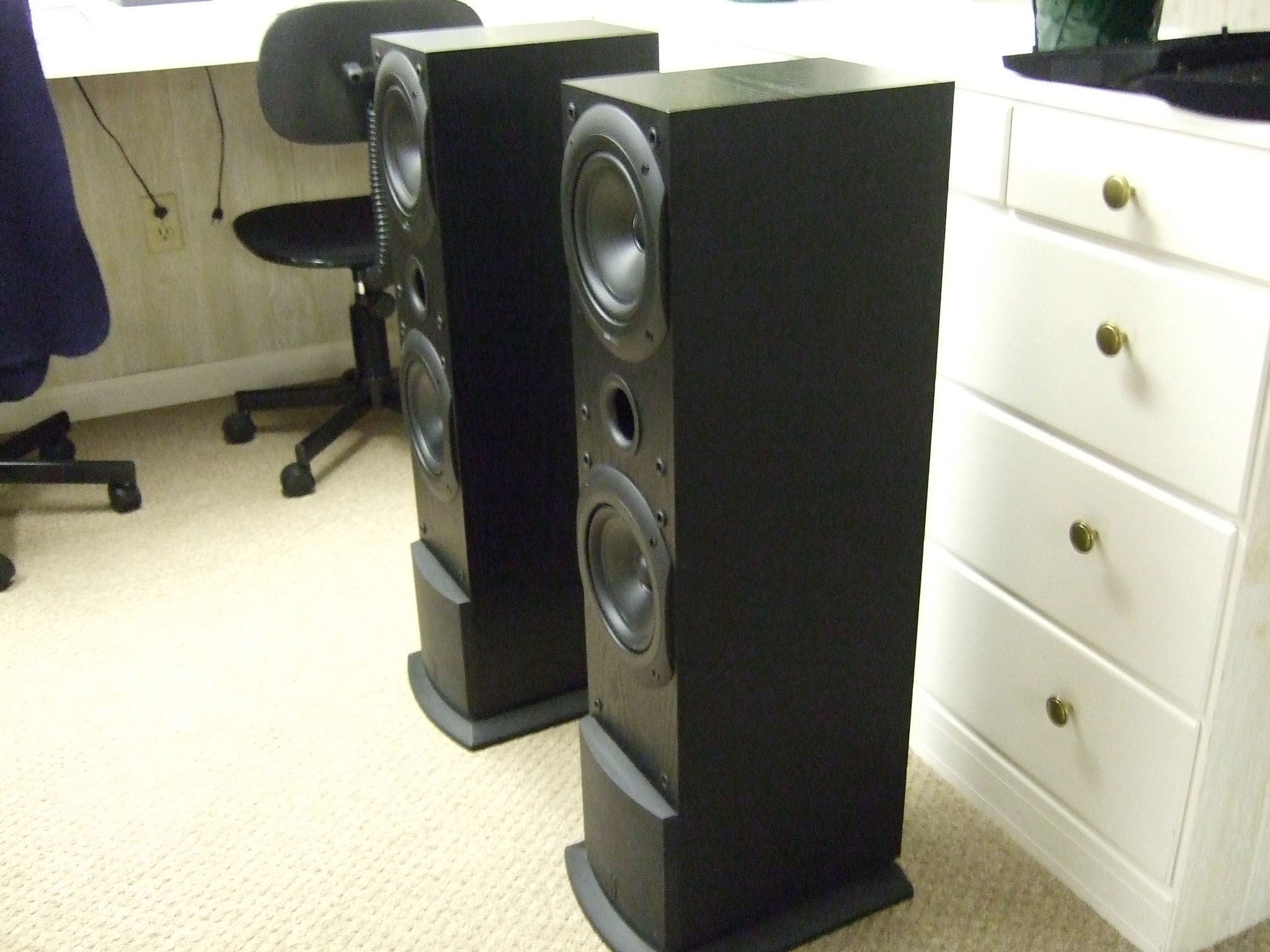 Kef best sale q50 speakers