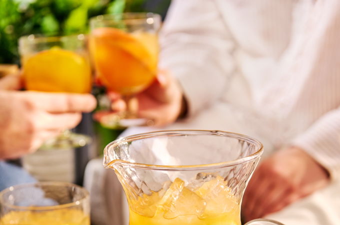 Sangria blanche aux agrumes et à l’amaretto