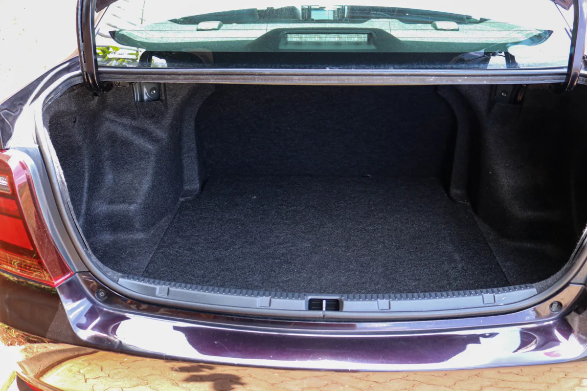 2016 Toyota Axio WXB — Royal Max Motors — photo 14 of 21