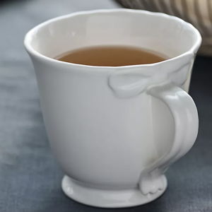 Benedita Bow Stoneware Mug