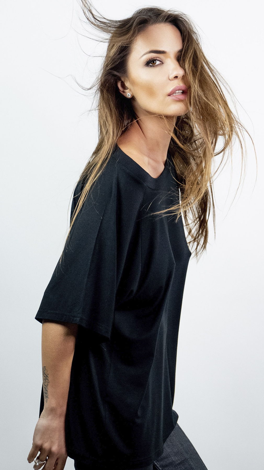 Black t-shirt