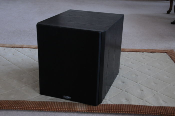 EPOS     ELS SUBWOOFER     Great Condition