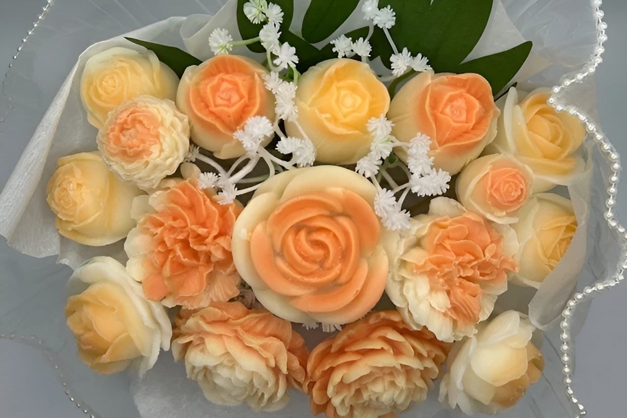 Coconut & Mandarin Soap Flower Handbag Bouquet/Arrangement - Image 4