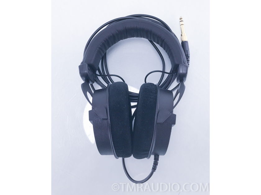Beyerdynamic  DT 990 Pro Headphones; Black (2990)