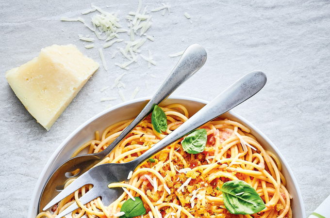 Spaghetti with Pecorino and Fresh Tomatoes